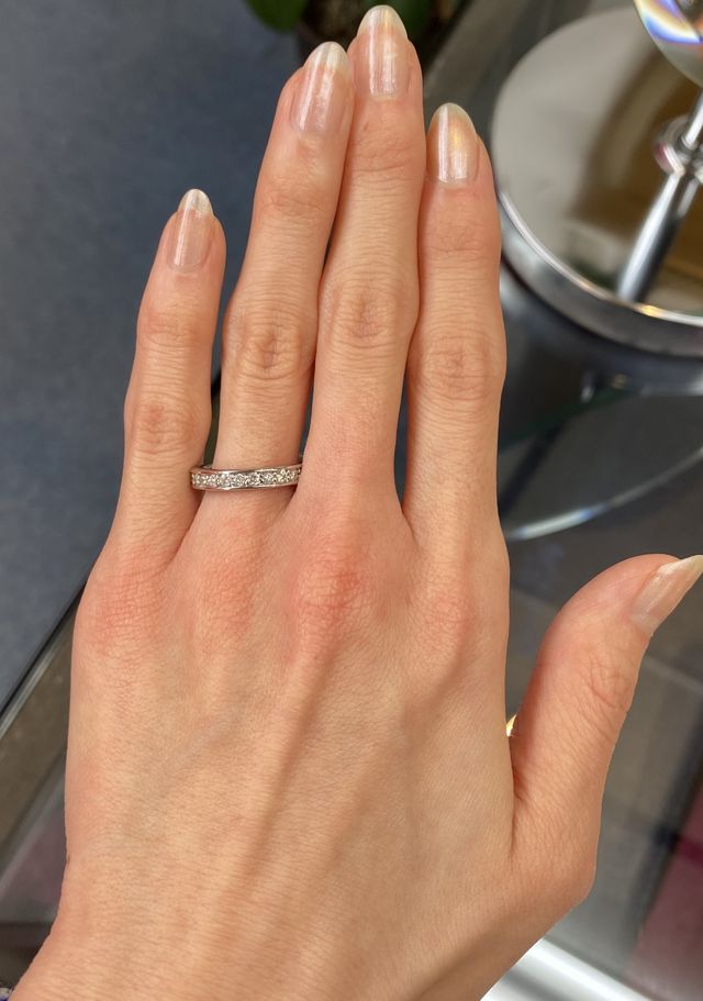 ハーフエタニティリング