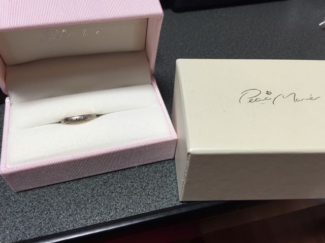 ピンクのケースの可愛いです