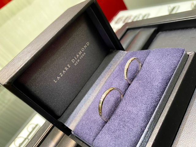 店舗でこちらを見た時に一目惚れしました！