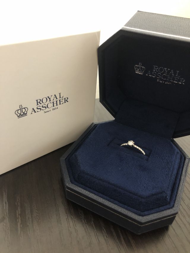 プロポーズしてもらった後2人で選びに行きました。