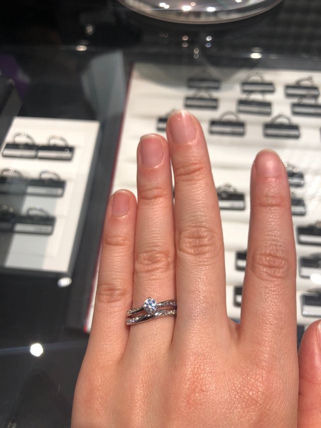 セットリングではありませんが、重ね付けしてます。