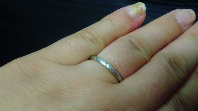 一粒メレダイヤのマリッジリング