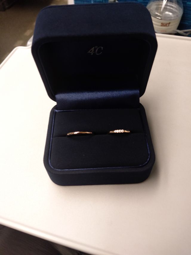 おそろいの結婚指輪　ピンクゴールド　シンプルでいい感じ