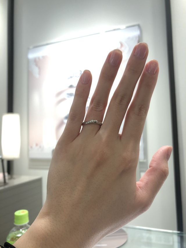 ダイヤモンドの個数は選べるのでよかった