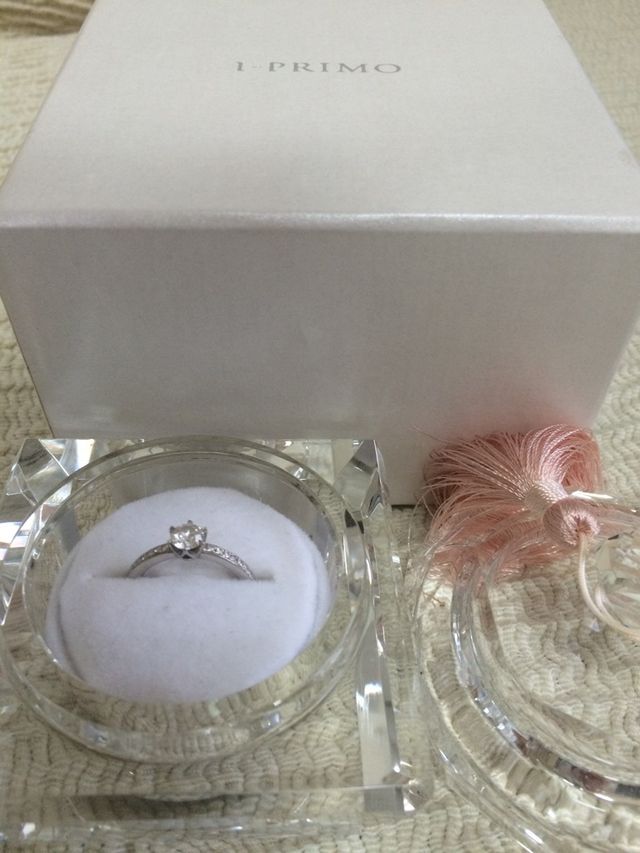 期間限定のかわいい指輪ケースがついていました。