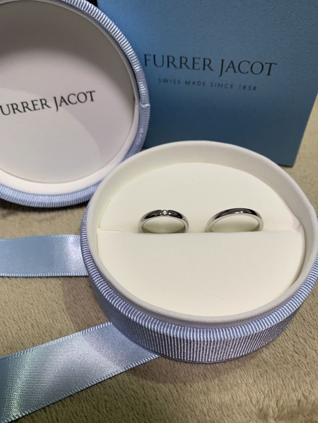 シンプルかつ飽きの来ないデザインに一目惚れしました！