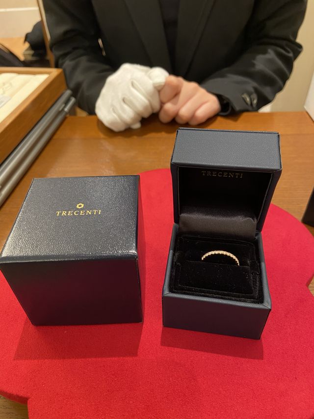 婚約指輪を購入しました。