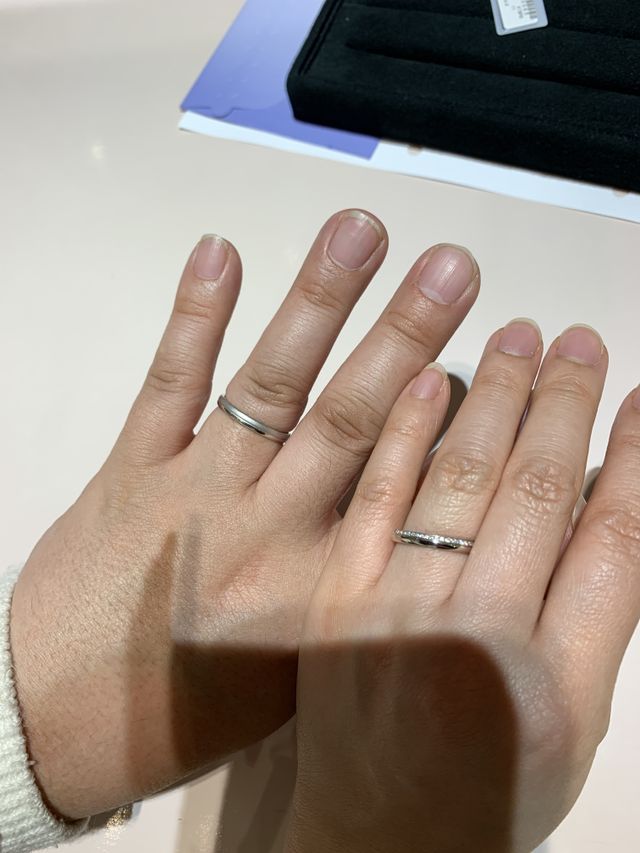 彼と私の好みがバラバラなのに、ペアのものを見つけてくれました