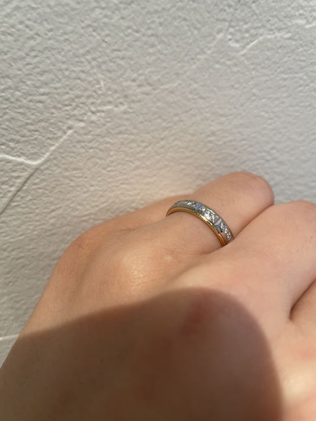  プラチナだけでさがしてましたが、、下のゴールドが素敵でした