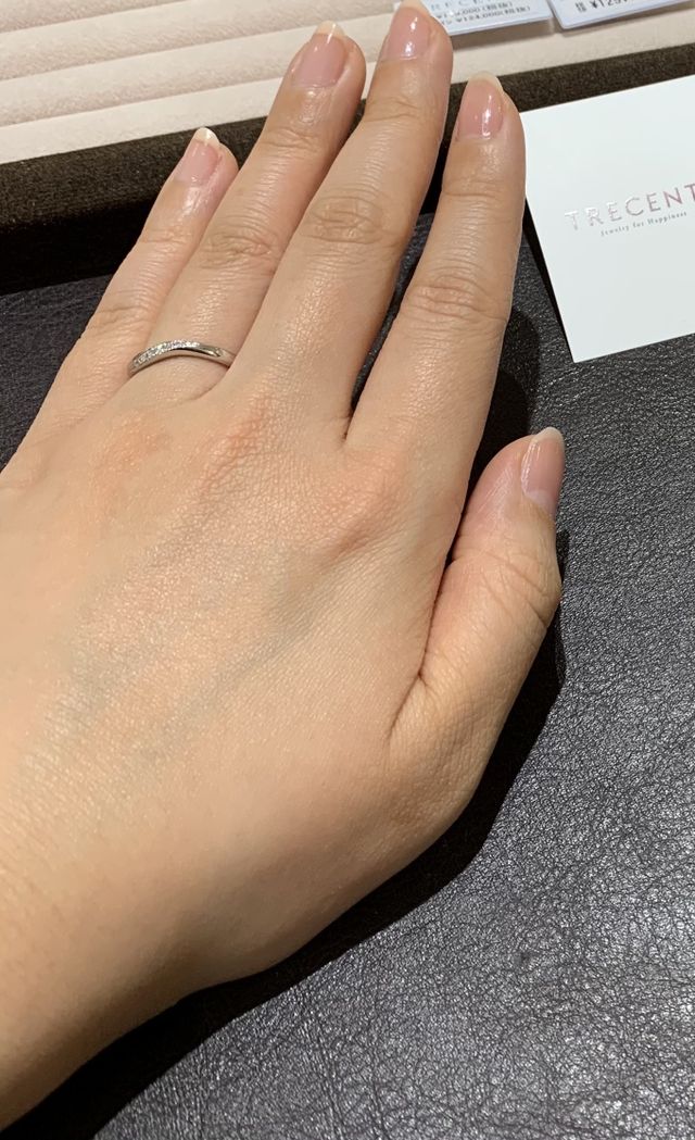 ウェーブのかかったデザイン