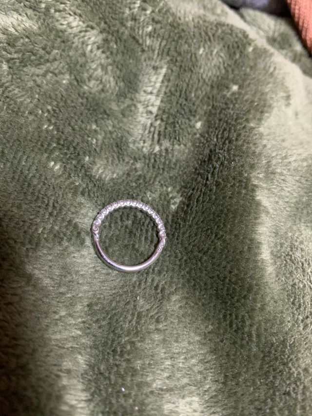 横ライン自分たちの頭文字を繋げたデザインにして頂きました。