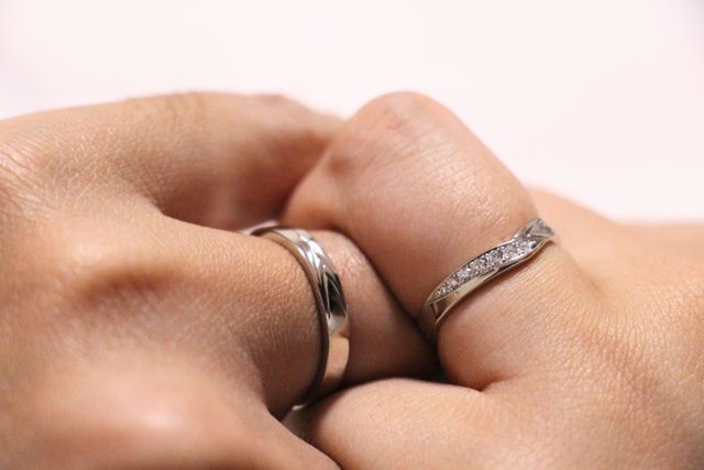 手彫りの唯一無二のデザイン
着け心地もとても良いです