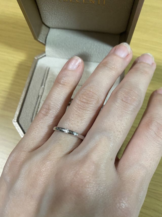 ダイヤが一石入ったシンプルな指輪です。(女性用)