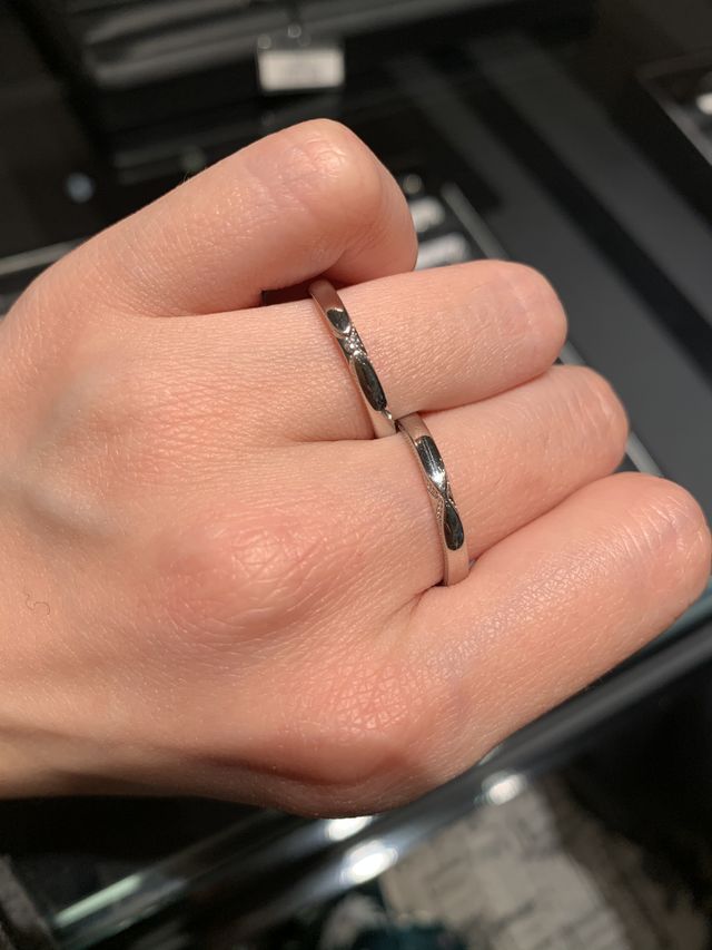 結婚指輪の内側のミル打ちが、お洒落で気に入りました！