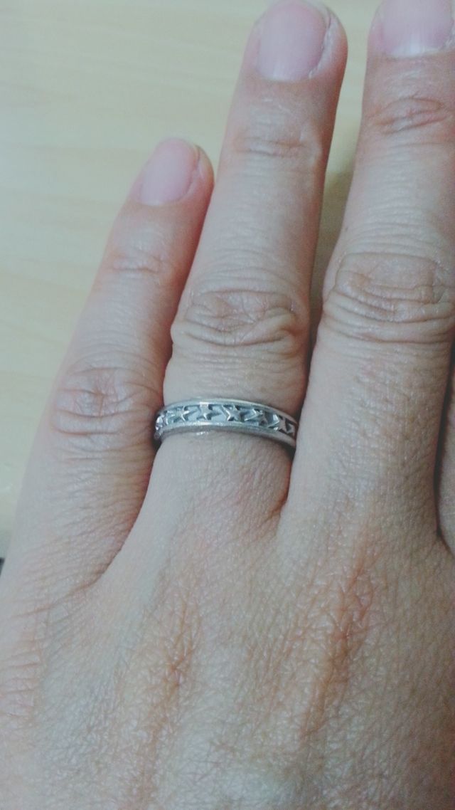 星が大好きだったので最初から、この指輪に決めてました。