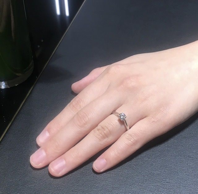 受け取り時にスタッフさんに撮影していただきました。