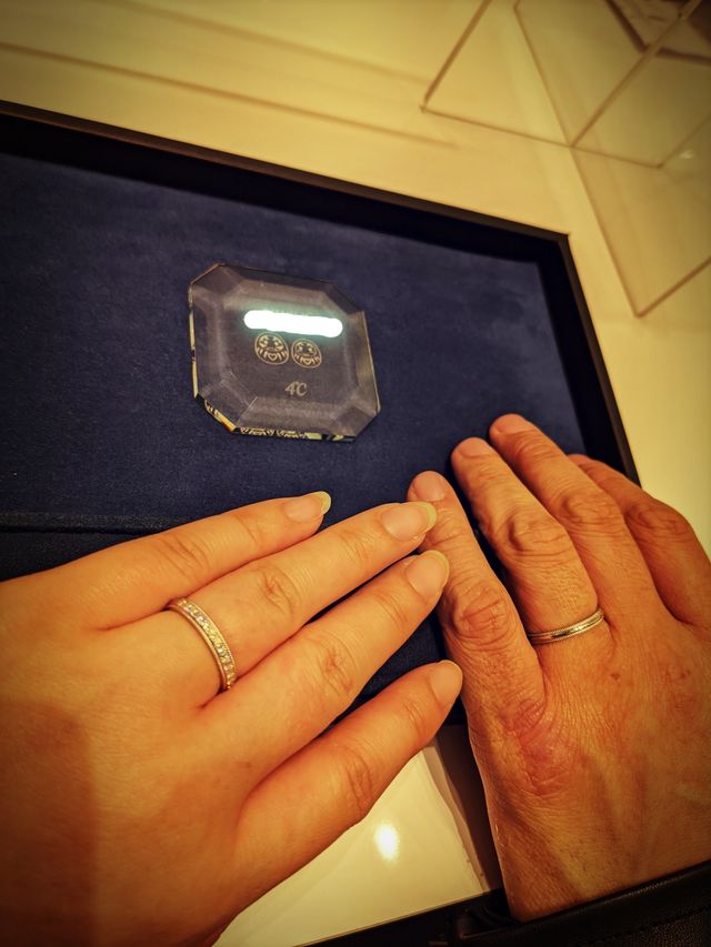 大安日に購入で夫婦達磨のリングケースです(*^^*)