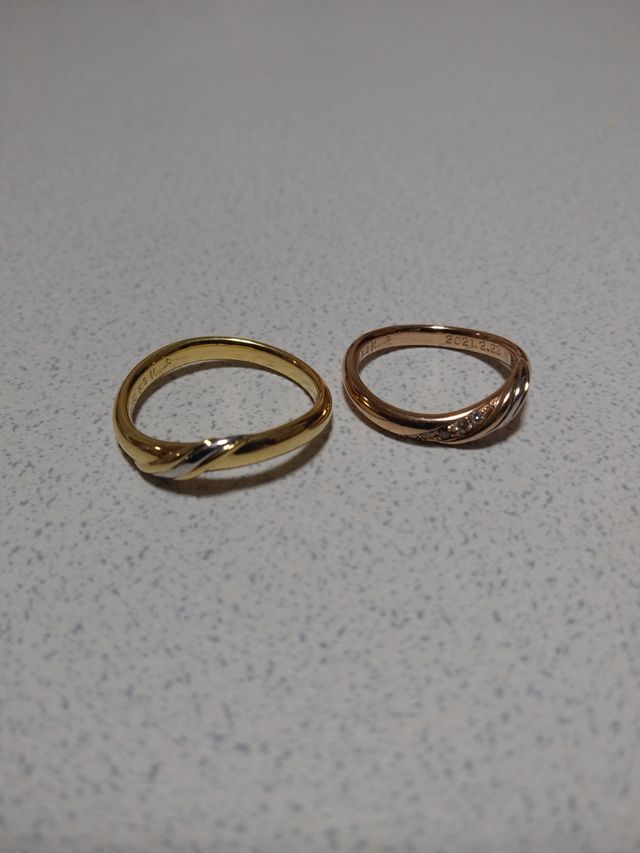 チップとデールのしっぽがモチーフです。