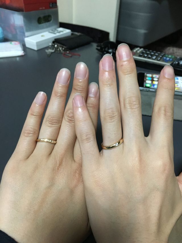 細身で綺麗なシルエットです！