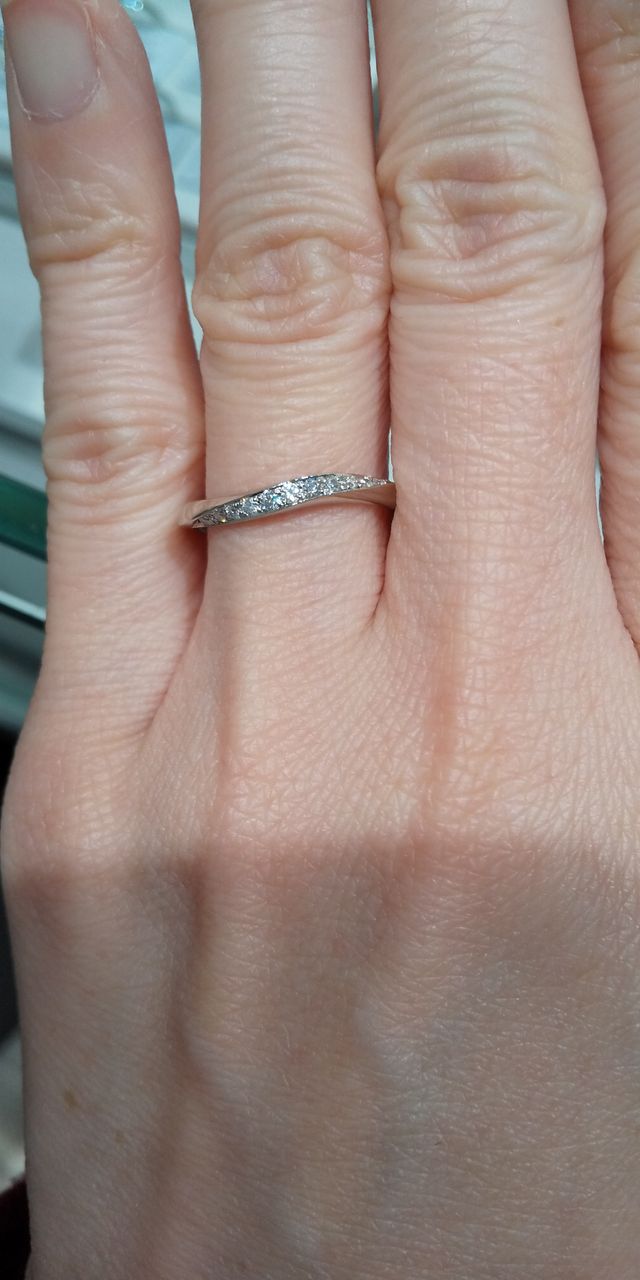 ダイヤの輝きが際立つリング