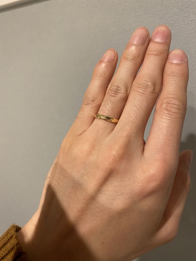 男性用は野獣の毛並みをイメージしているそうです。