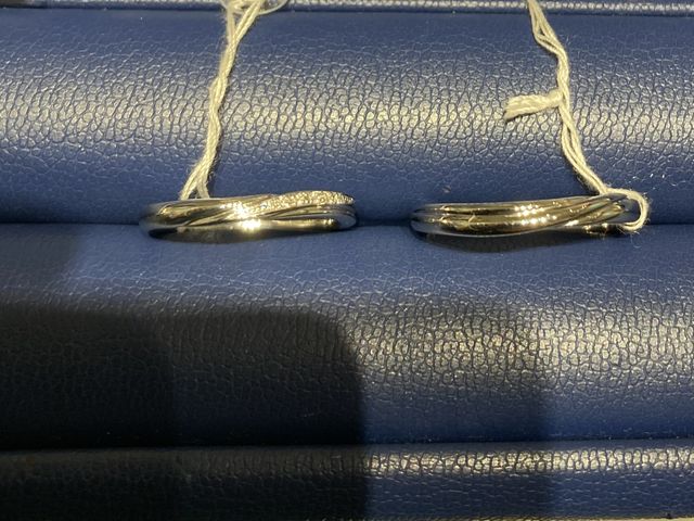 2本のラインが入ったデザインです。