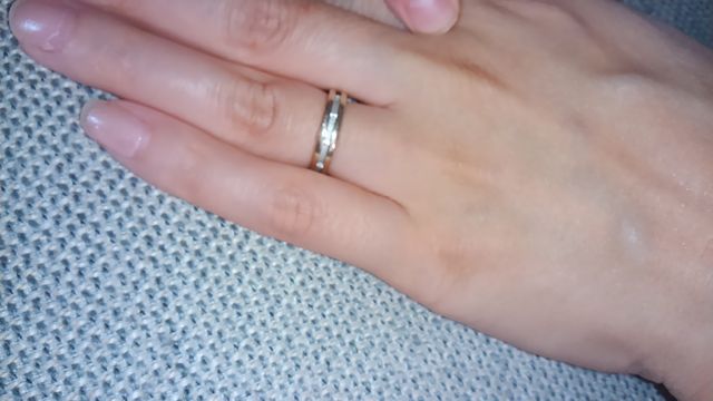 結婚指輪(ホワイトゴールド）