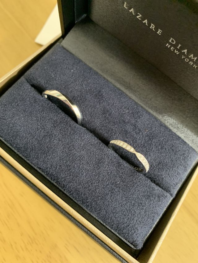 デザインもかわいく輝きもとても綺麗です。
