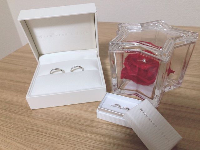 結婚指輪、セットのベビーリング