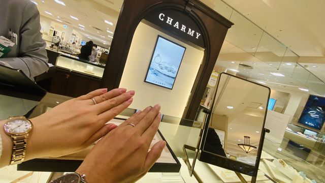 キラキラのダイヤモンド入り