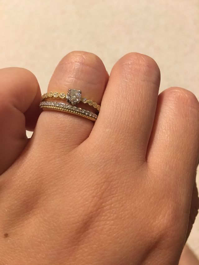 マリッジリングと重ね付け