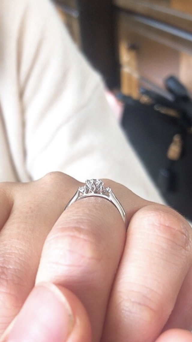 横から見たときに花のブーケの形になります。