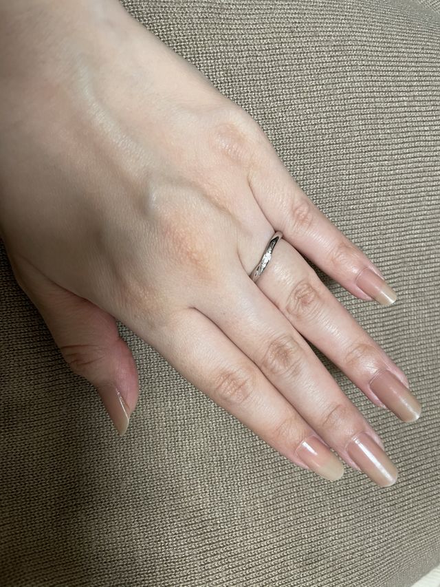 【結婚指輪】
シャイニングフロー