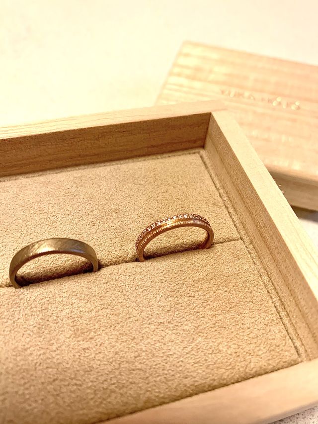 夫とは別のデザインにしました。