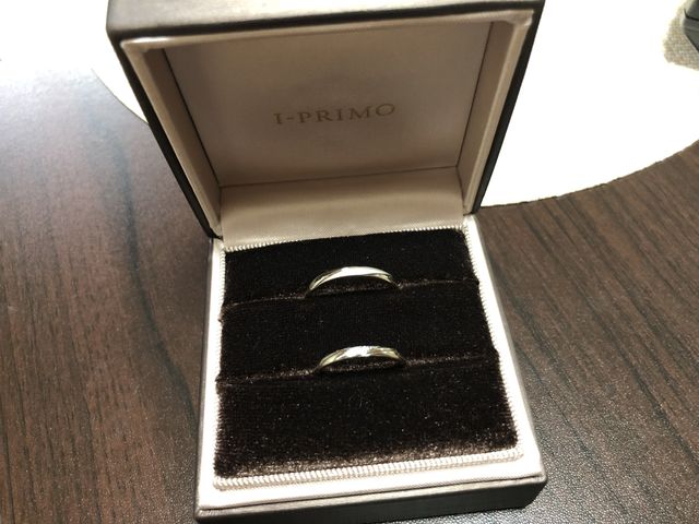 おそろいでオーダーしてもらったお気に入りの指輪です。