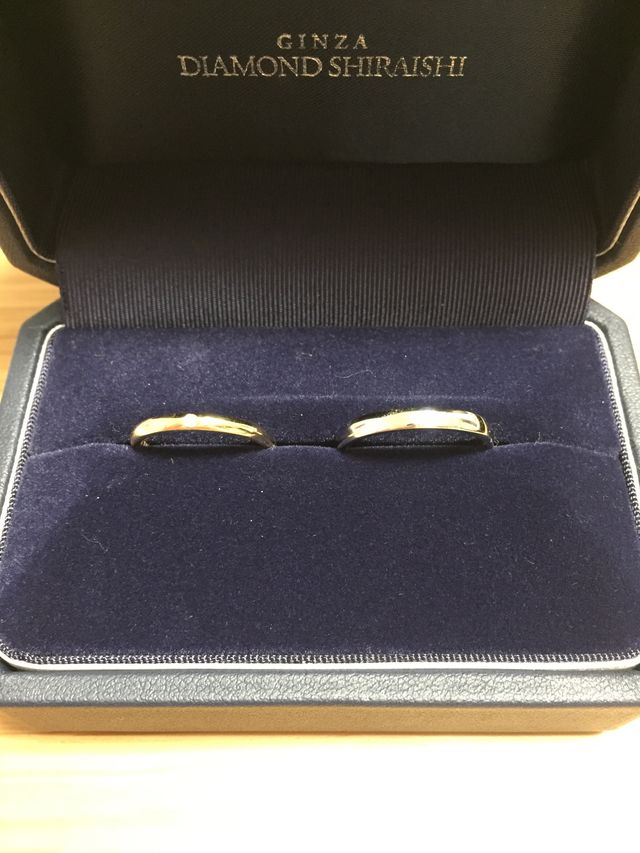 ペアで入るボックスもとても可愛いです。