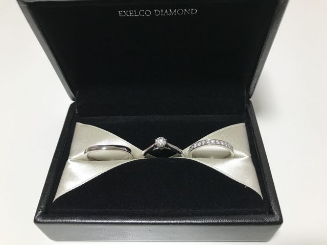 婚約指輪、結婚指輪共にエクセルコダイヤモンドです