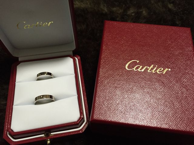 商品と化粧箱の写真です。