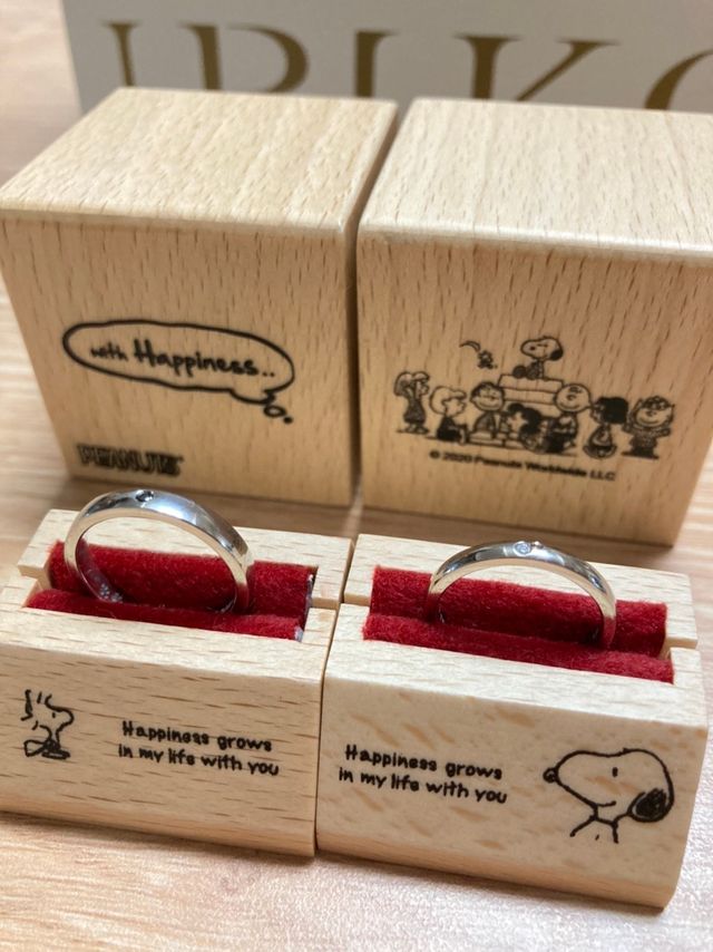 ペアのリングの写真