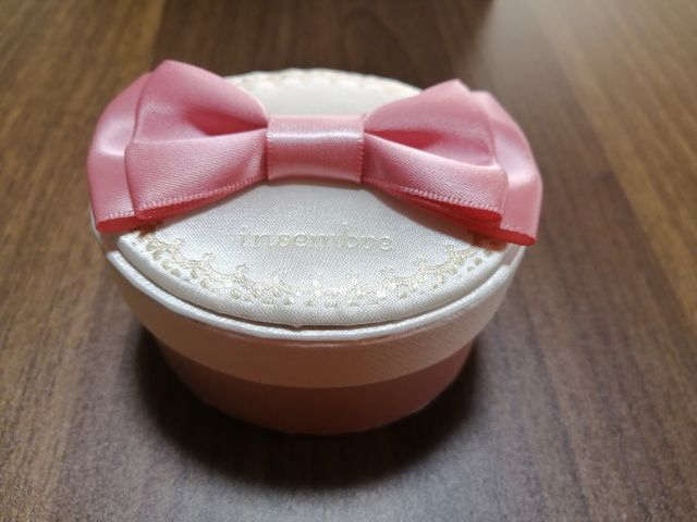 とてもかわいい入れ物に入っていました。