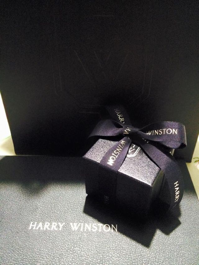 箱とバッグです