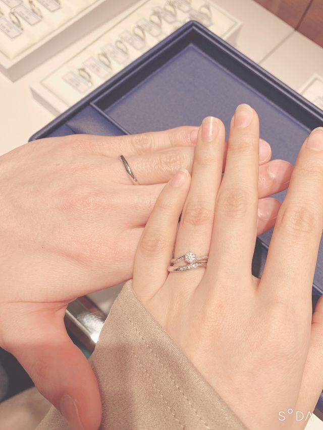 試着しました！婚約指輪ともぴったりでした！