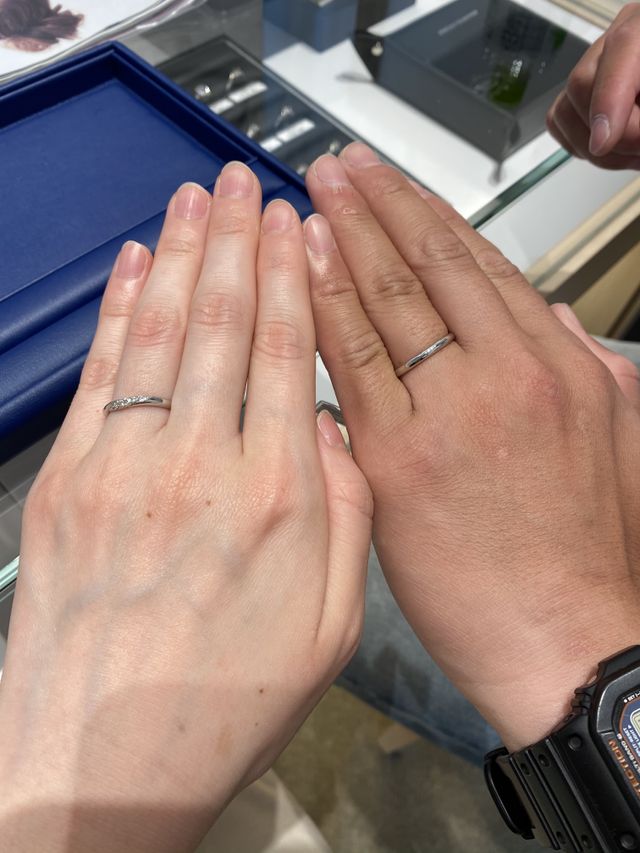 指にそった、自然な形の指輪