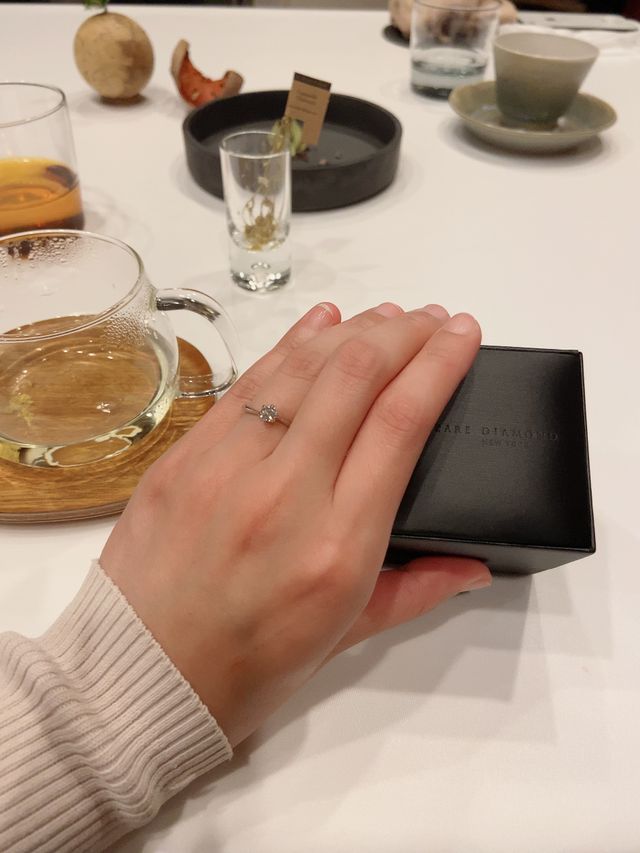 マンハッタンヘンジとダイヤの大きさでとても綺麗に見えます