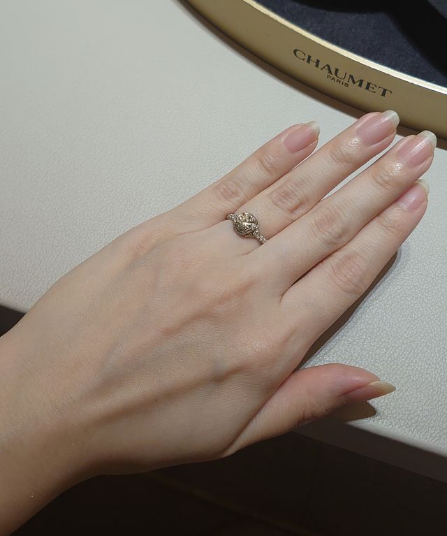 リアン0.5カラットのものもつけました