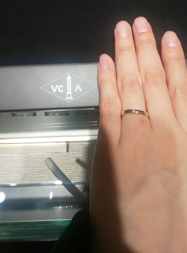 マリッジリング エトワールです。