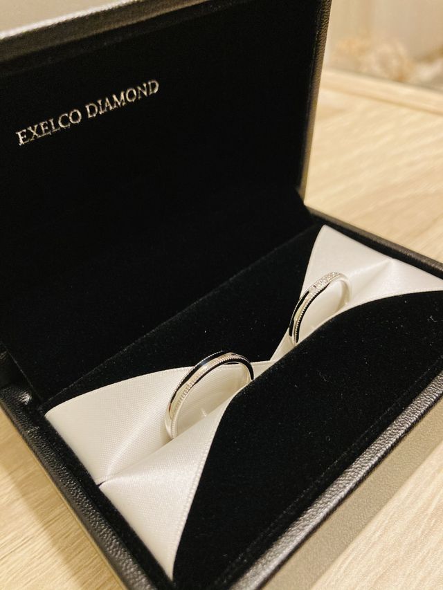 ダイヤモンドの数を3個から5個にしていただきました