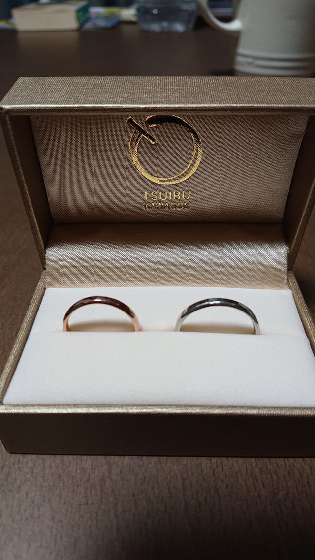 手作りの結婚指輪❤️ケースは無料でプレゼントして下さいました