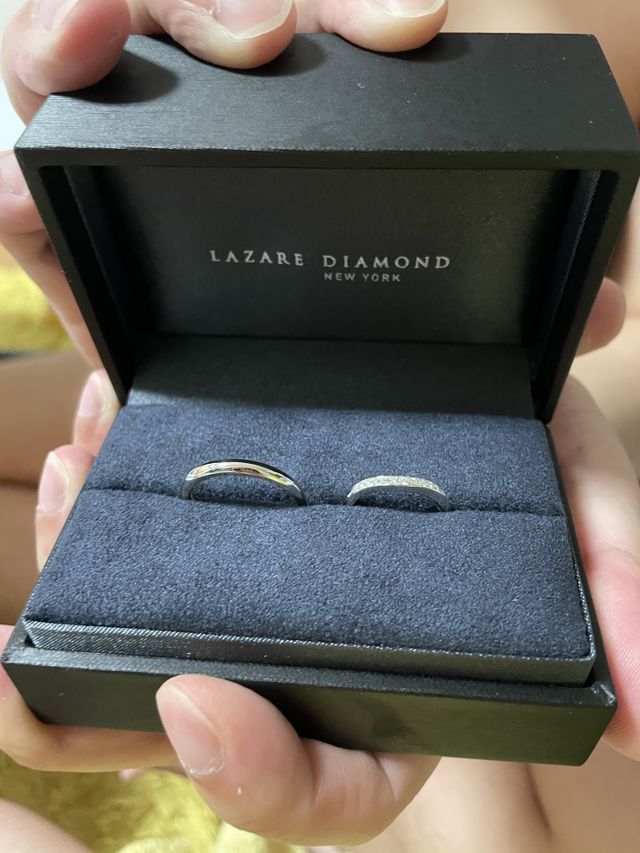 指輪を購入してくれました