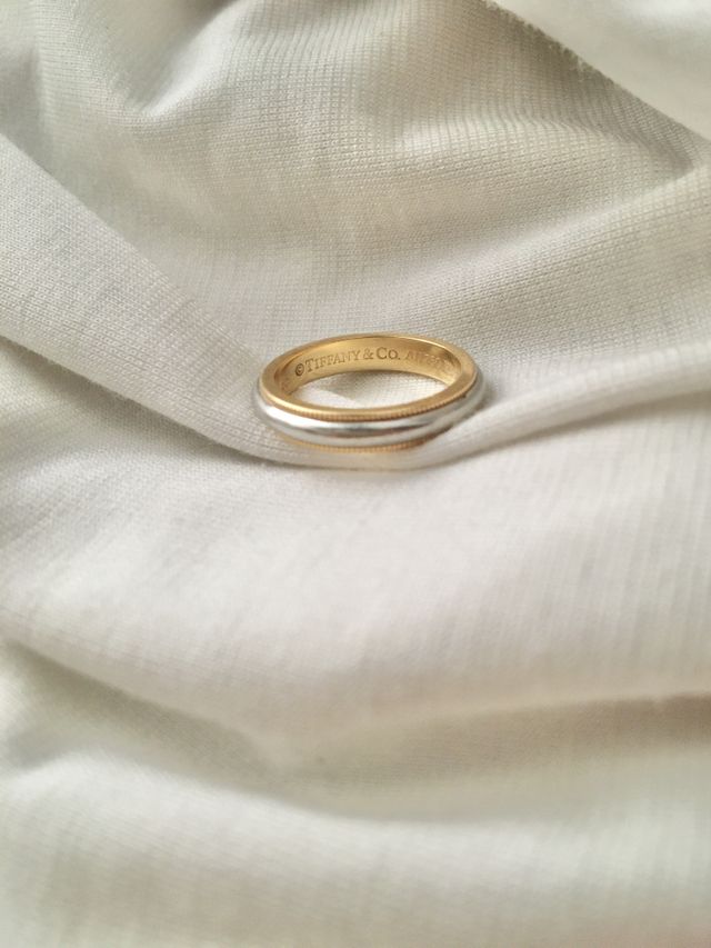 ミルグレインの細かいデザインがとても気に入っています。